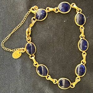 Women’s Vintage Bracelet with Blue Stones. 12kt